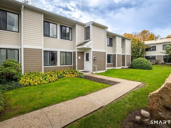 33 Olcott Way #33, Ridgefield, CT 06877