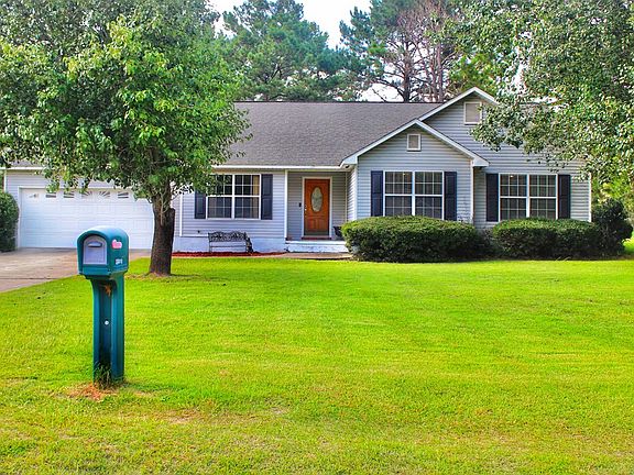 2nd image of 2922 Cedar Dr