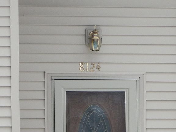 2nd image of 8124 Carolwood Ln