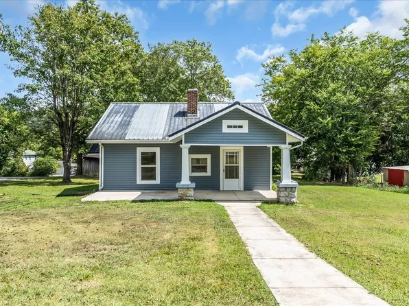 104 Locust St, Liberty, TN 37095