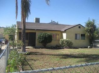 9546 Palm Ln, Fontana, CA 92335