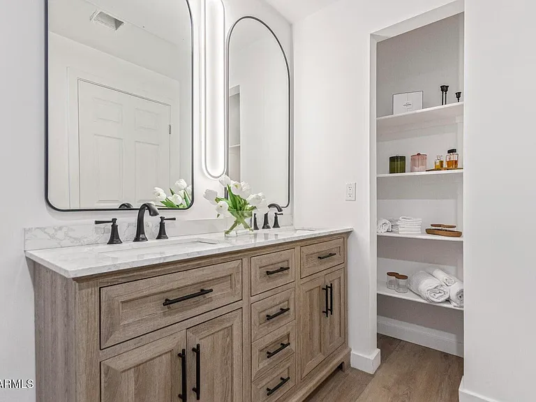 5401 E Van Buren St #1088 — Photo 13