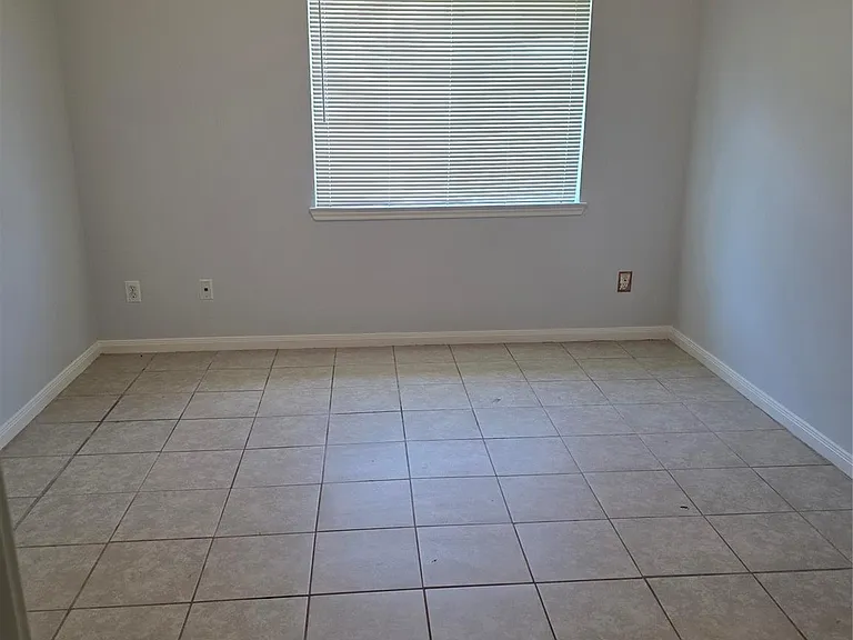 311 Burris Park Dr — Photo 12