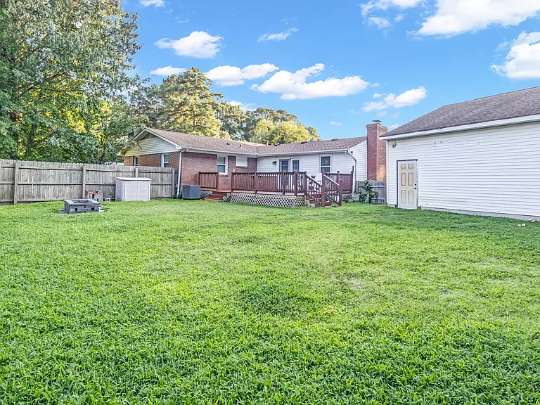 608 Brunswick Rd — Photo 11