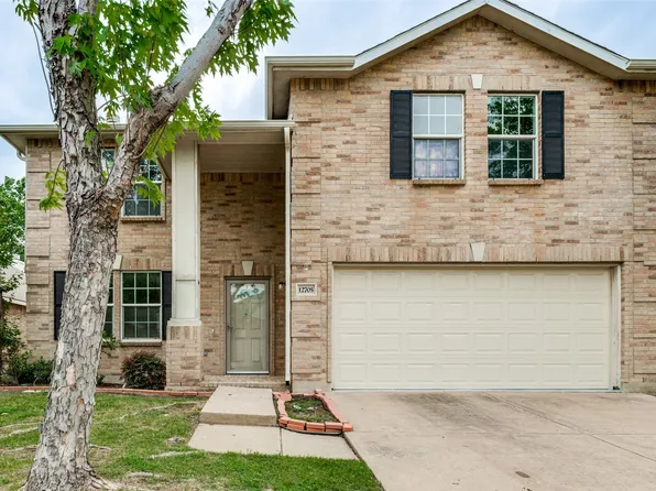 12705 Shady Cedar Dr, Fort Worth, TX 76244