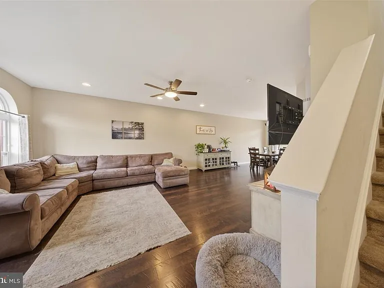 2111 Audubon Trl — Photo 5