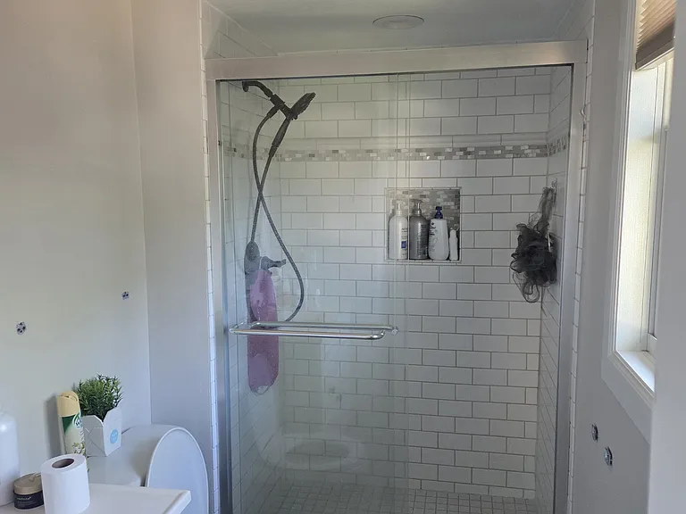 6310 Squire Dr NE — Photo 5