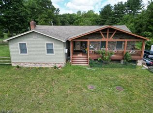 4 Northbrae Dr, Rockaway Twp., NJ 07005