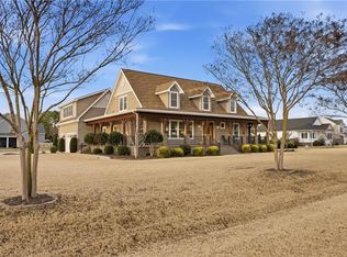 103 E Point Estates Ct, Knotts Island, NC 27950