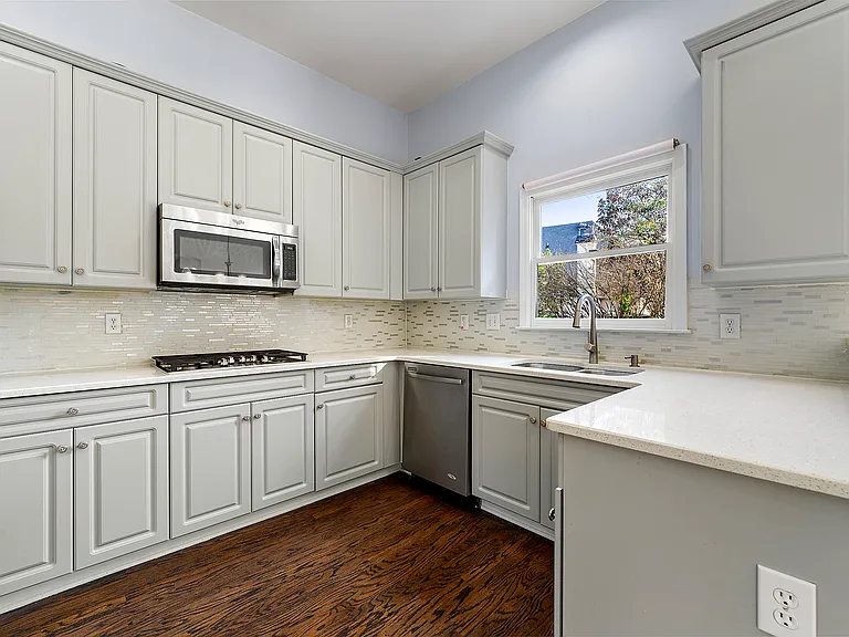 1708 Bonnabel Trce NE #1 — Photo 12