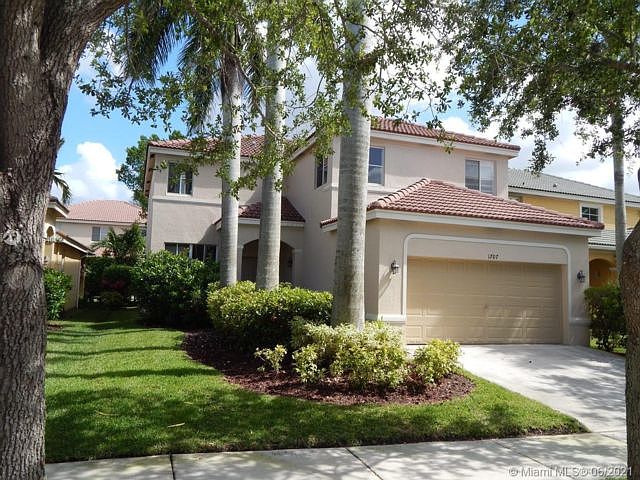 1st image of 1707 Winterberry Ln #1707