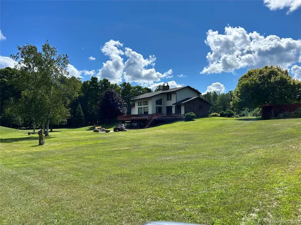 21805 S Wilwin Rd, Trout Lake, MI 49793
