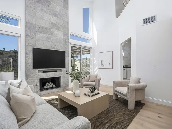6093 Caminito Del Oeste, San Diego, CA 92111
