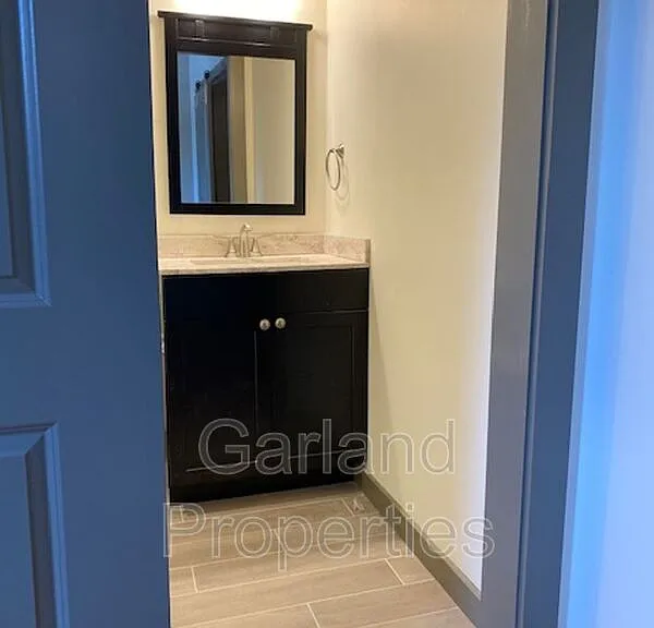 821 Salem Ave SW #203 — Photo 6