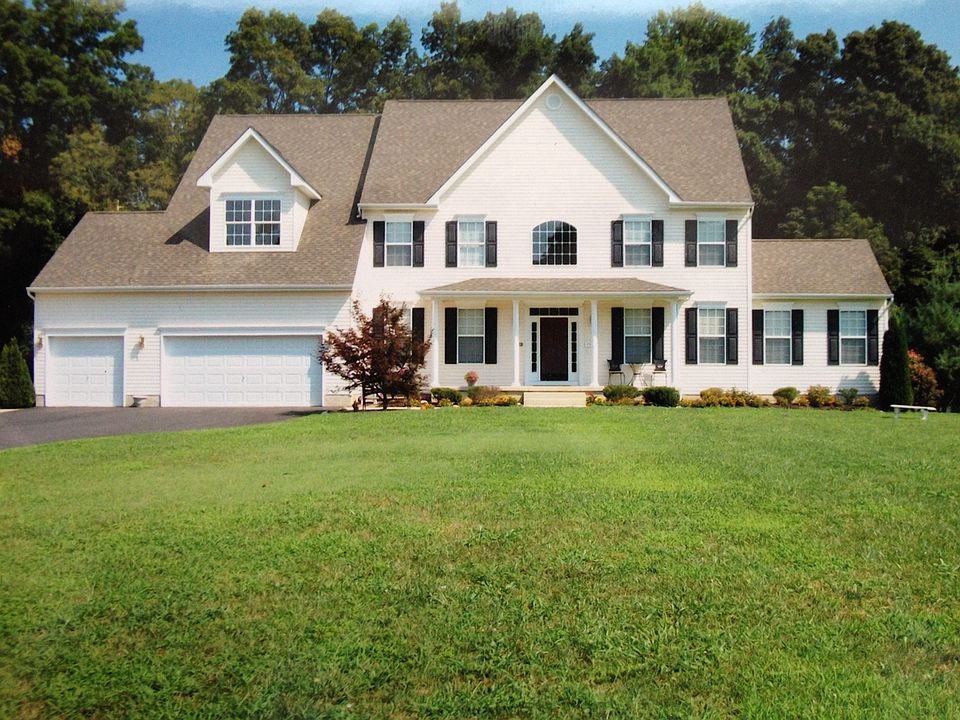 1st image of 154 W Goldfinch Ln
