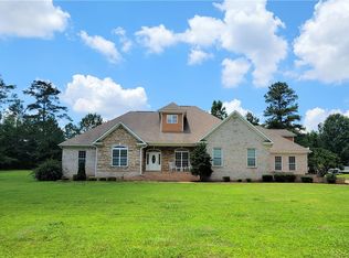 1810 Southlake Dr, Opelika, AL 36804