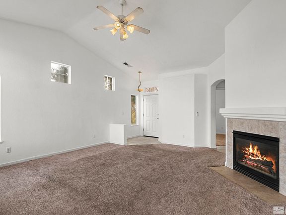4th image of 60 Horse Springs Dr