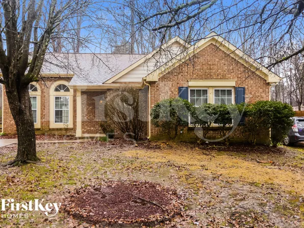 2035 David Earl Dr, Charlotte, NC 28213