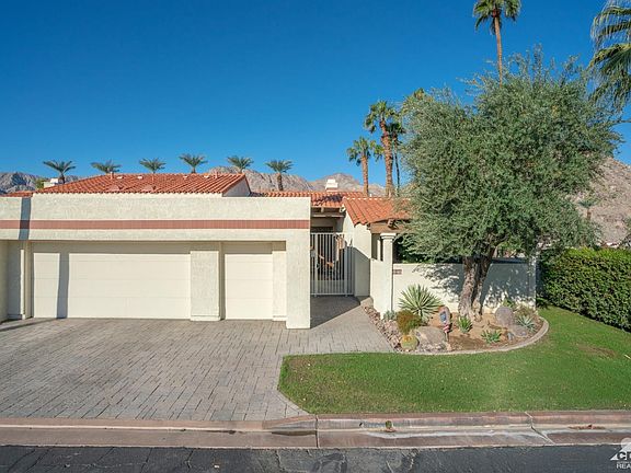2nd image of 49405 Avenida Club La Quinta