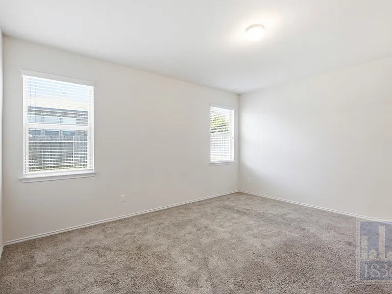 729 Manzano Ln #T3 — Photo 18