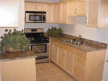 1st image of 311 Cottonwood Rd Unit 8