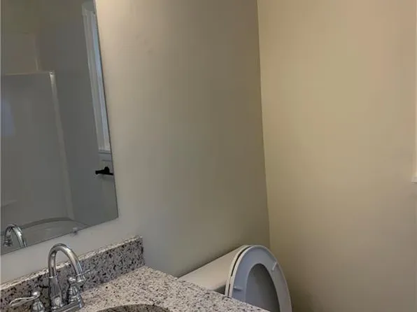 125 Carol Ln, Portsmouth, VA 23701