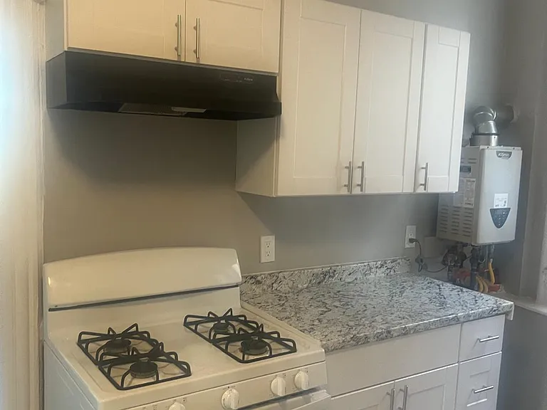 237 Dayton Ave #3F — Photo 8
