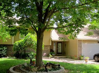 1349 E Knobhill St, Springfield, MO 65804