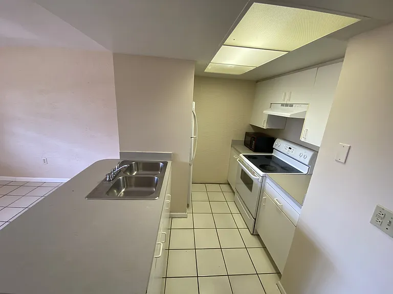500 Rockpit Rd — Photo 3