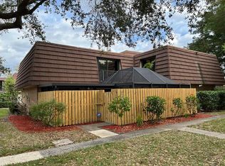 2410 24th Ln #2410, Palm Beach Gardens, FL 33418