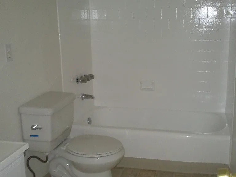 6523 Heliotrope Ave #B — Photo 2
