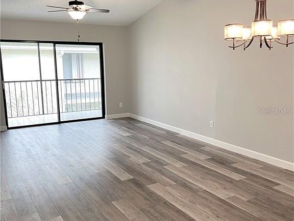 4th image of 4418 Pinebark Ave #2