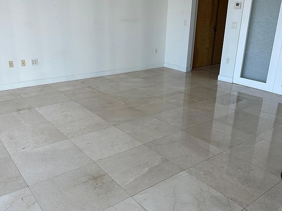 3rd image of 19400 Turnberry Way #15