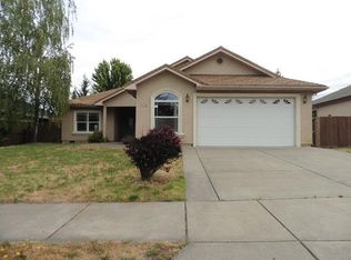339 Robert Trent Jones Jr Blvd, Eagle Pt, OR 97524
