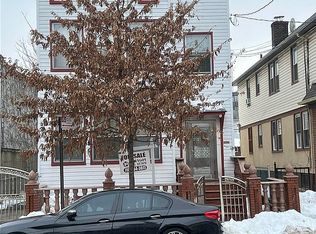 620 E 38th St, Brooklyn, NY