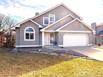 2235 Baihly Hills Dr SW, Rochester, MN, 55902