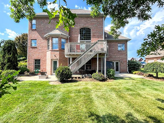 2nd image of 10864 Griststone Cir