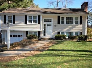 7 Alice Ave, Norfolk, MA 02056