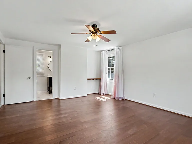 12636 Heming Ln — Photo 27