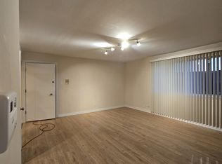 10442 S Nashville Ave #11, Chicago Ridge, IL 60415