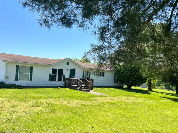 1843 E Everton Rd, Connersville, IN 47331