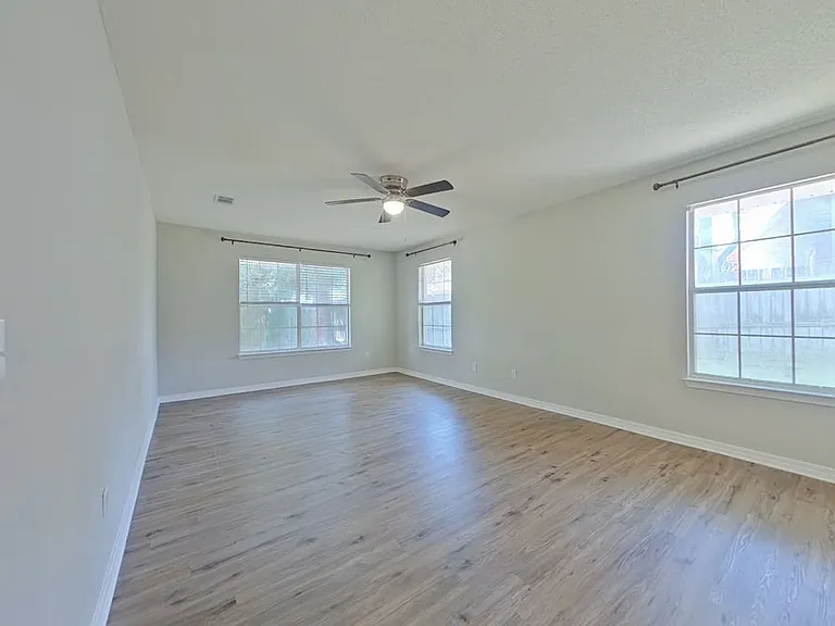 5405 Josh Dr — Photo 11