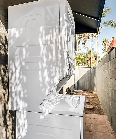 7722 Clinton St — Photo 26