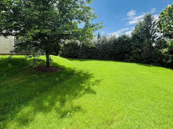 2369 New Holland Cir, Murfreesboro, TN 37128