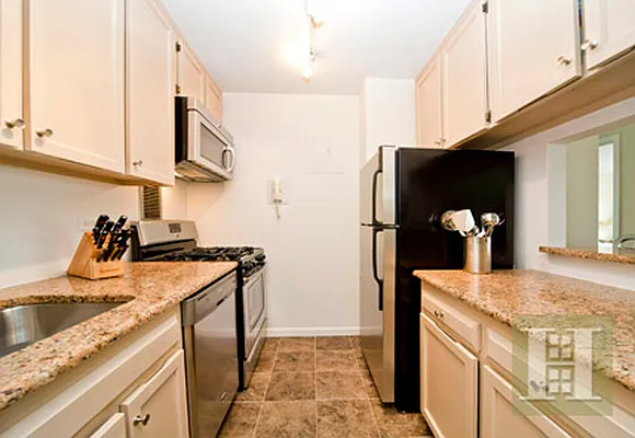 Sold by Halstead Real Estate | media 6
