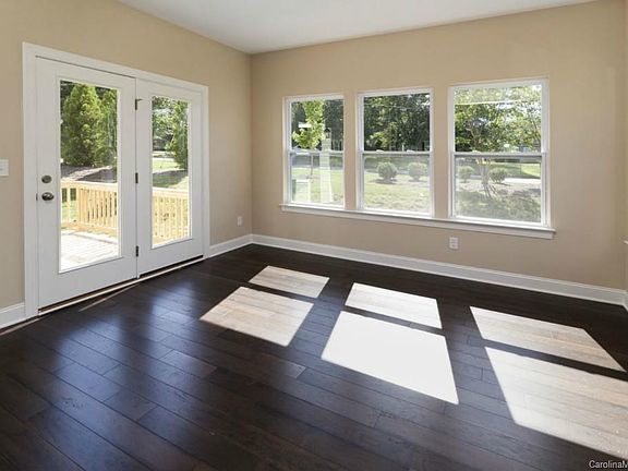 5th image of 4103 Hay Meadow Dr #13