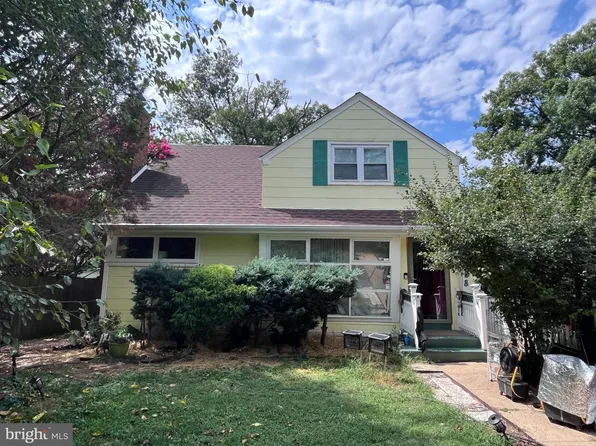 6528 Cavalier Dr, Alexandria, VA 22307