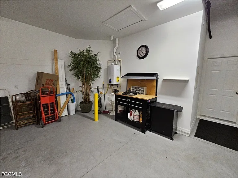 9209 Aviano Dr — Photo 21