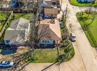 1910 N Willomet Ave, Dallas, TX 75208