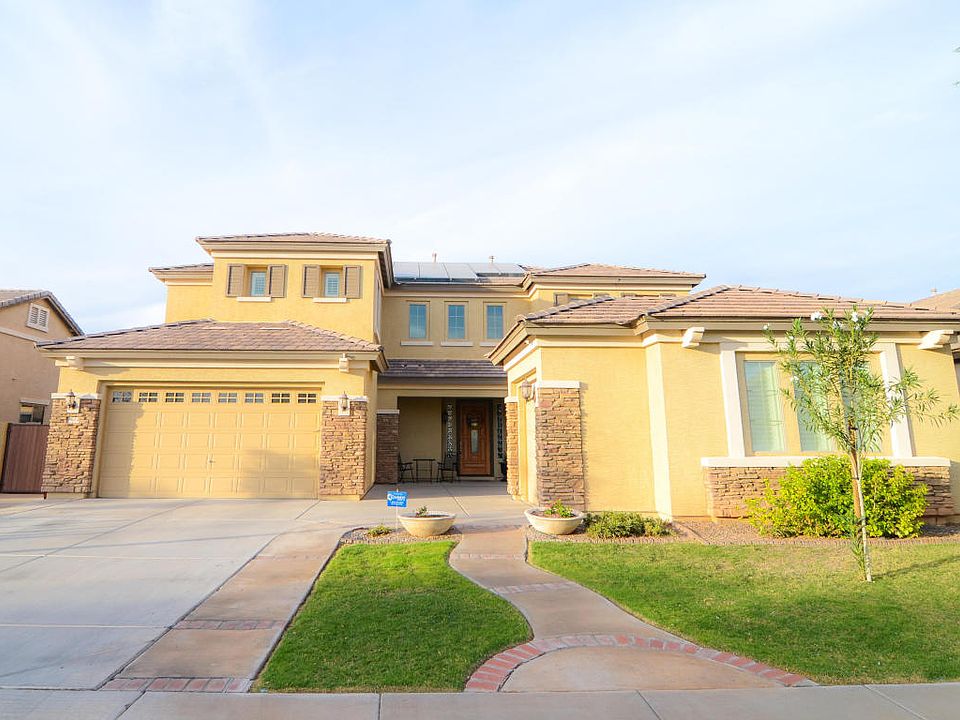 1st image of 13614 W Earll Dr